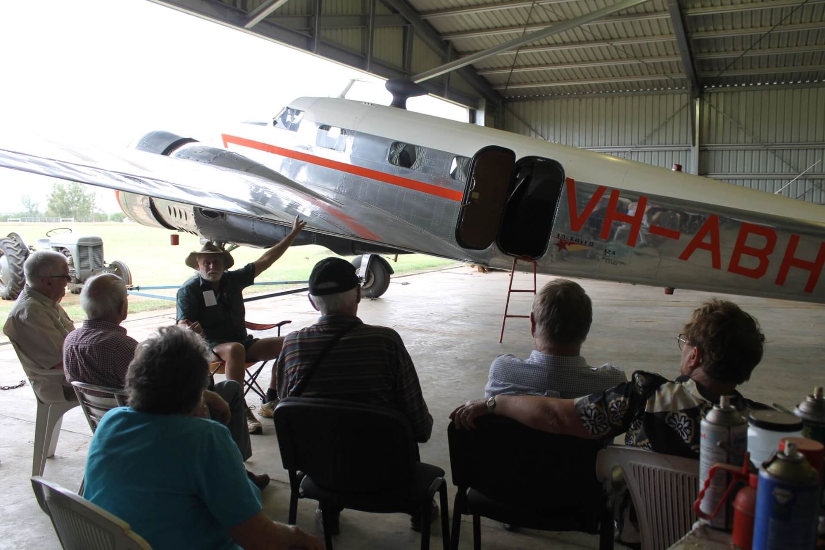 In the Hangar with Ross Smith