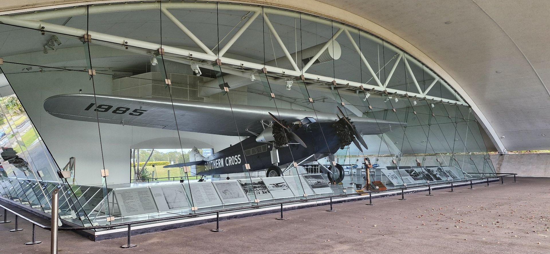 Southern Cross Memorial.jpg